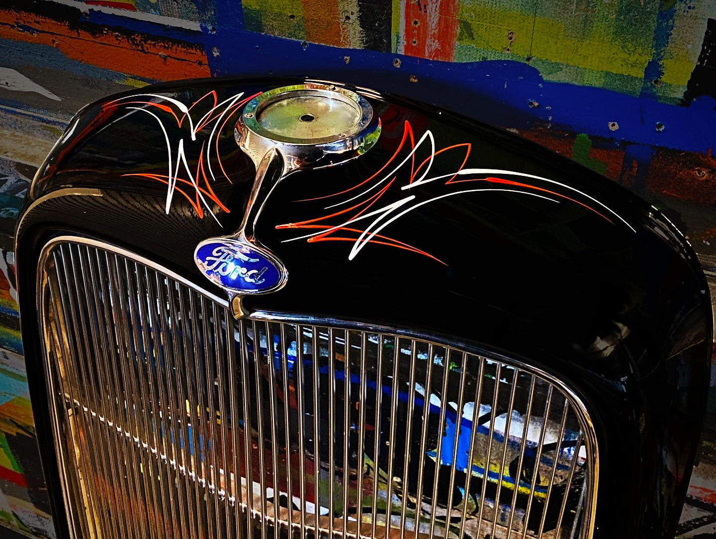 Pinstriping Trucks Melbourne Horse Float & Hot Rod Pinstriping